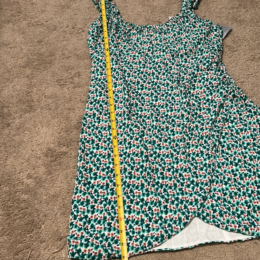 NWT LUSH Green Floral Dress Size L - Picture 10 of 13